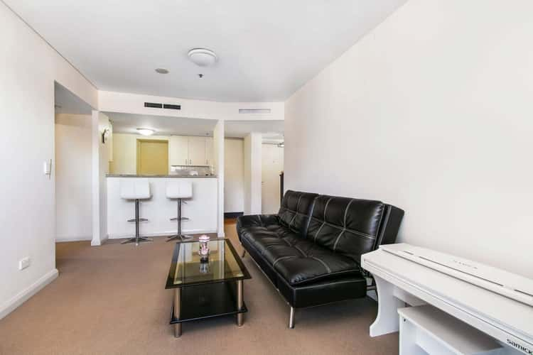 Fifth view of Homely apartment listing, 1207/2 Quay St, Sydney NSW 2000