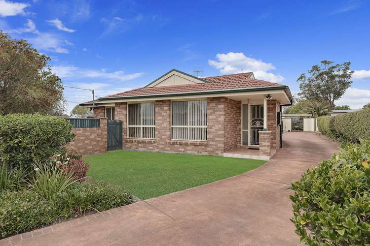 Main view of Homely house listing, 1/5 Hume Boulevard, Killarney Vale NSW 2261