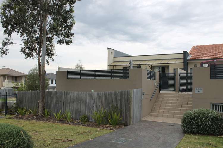 Main view of Homely unit listing, 4/11 Glenvale Avenue, Parklea NSW 2768