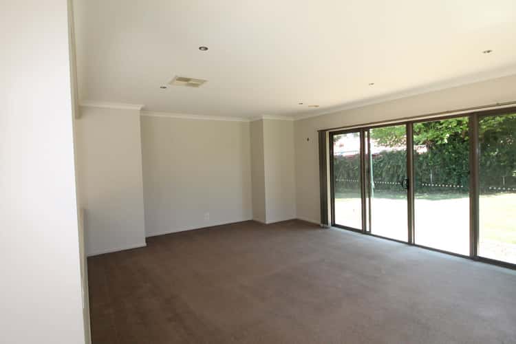 Sixth view of Homely house listing, 4 Stokes Court, Bairnsdale VIC 3875