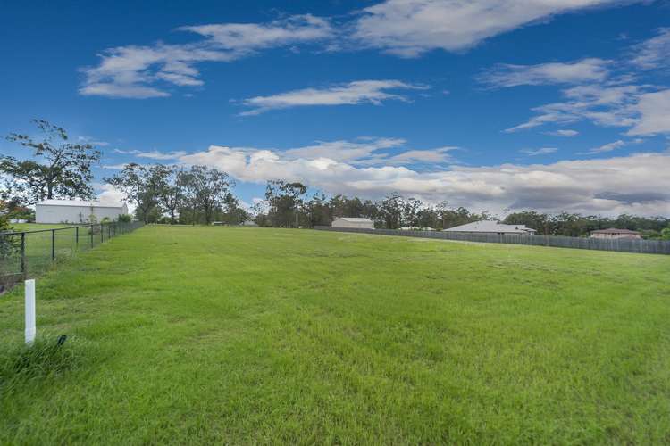 11 Longbow Crescent, Forestdale QLD 4118