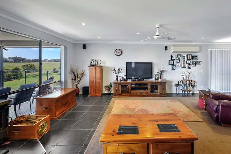 Sixth view of Homely house listing, 7 Tower Hill Court, Kalimna VIC 3909