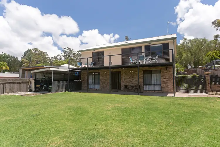 8 Puddy Lane, Awaba NSW 2283