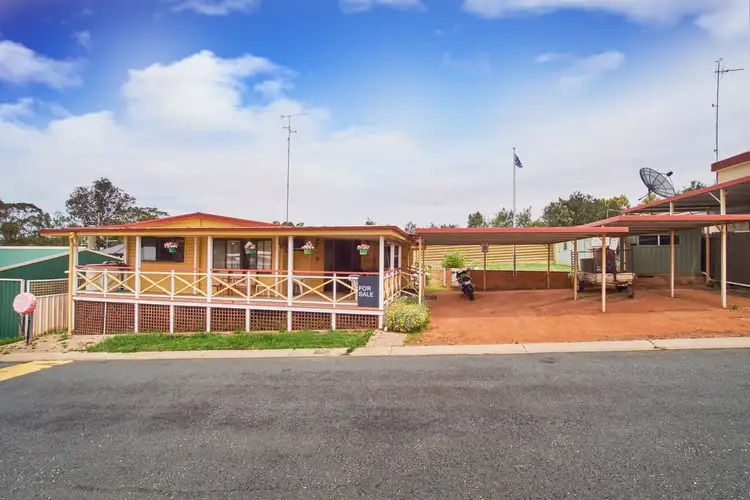 406 Eaglehawk Resort/1246 Federal Highway