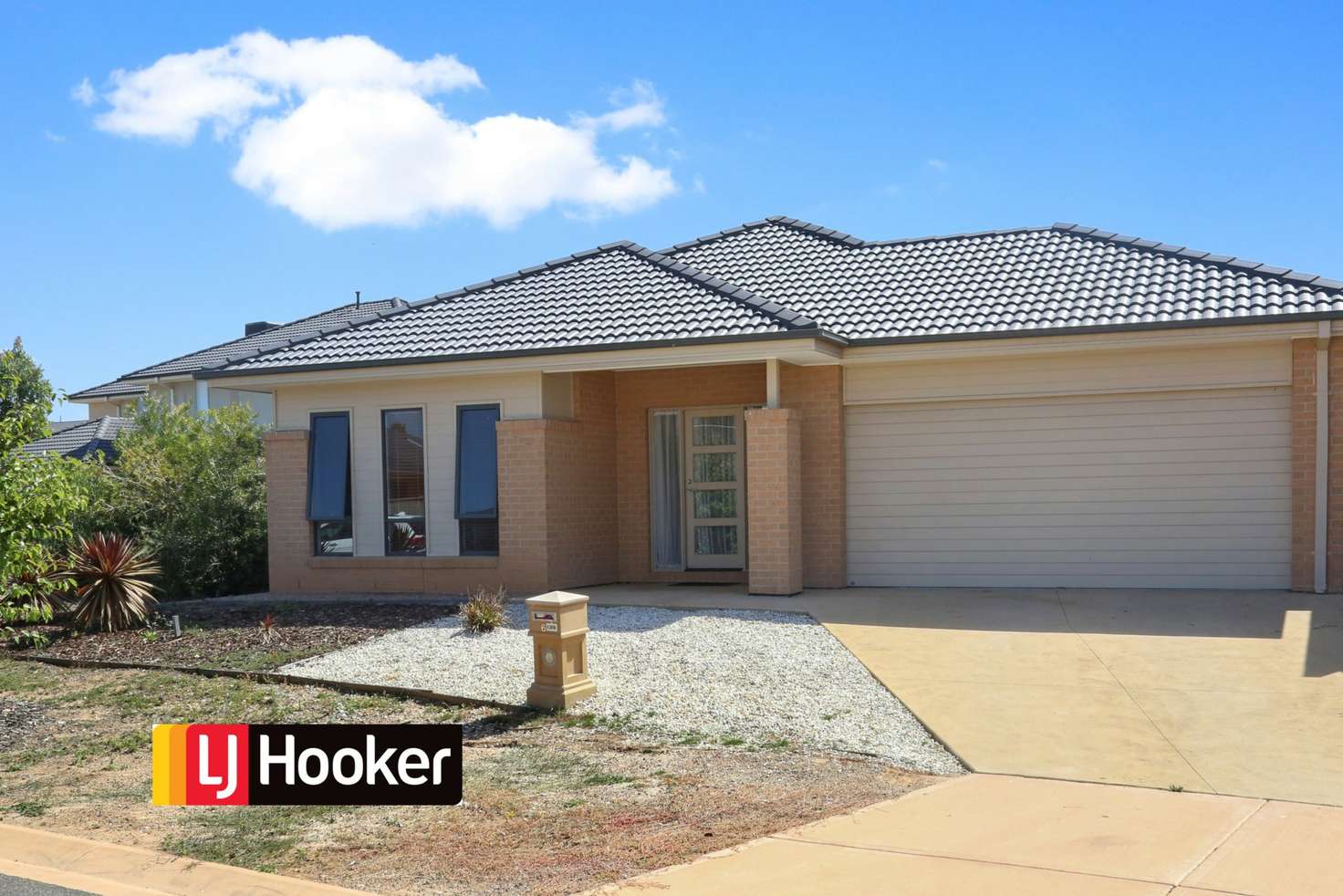Main view of Homely house listing, 6 Coracle Drive, Sanctuary Lakes VIC 3030