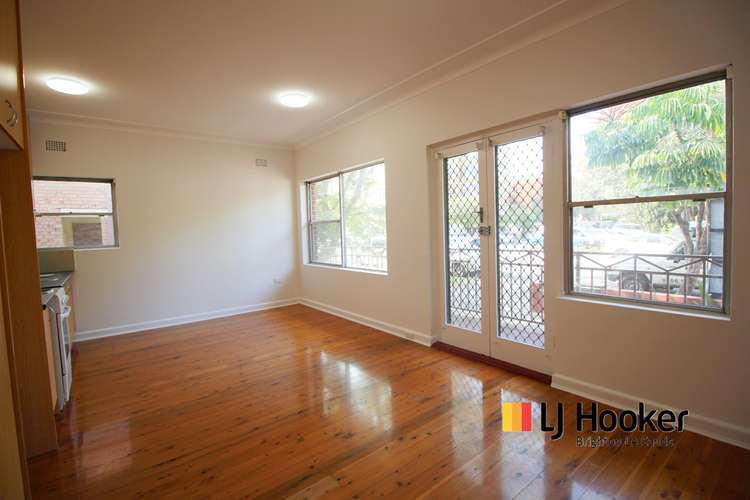 Third view of Homely apartment listing, 1/15 Trafalgar Street, Brighton-Le-Sands NSW 2216