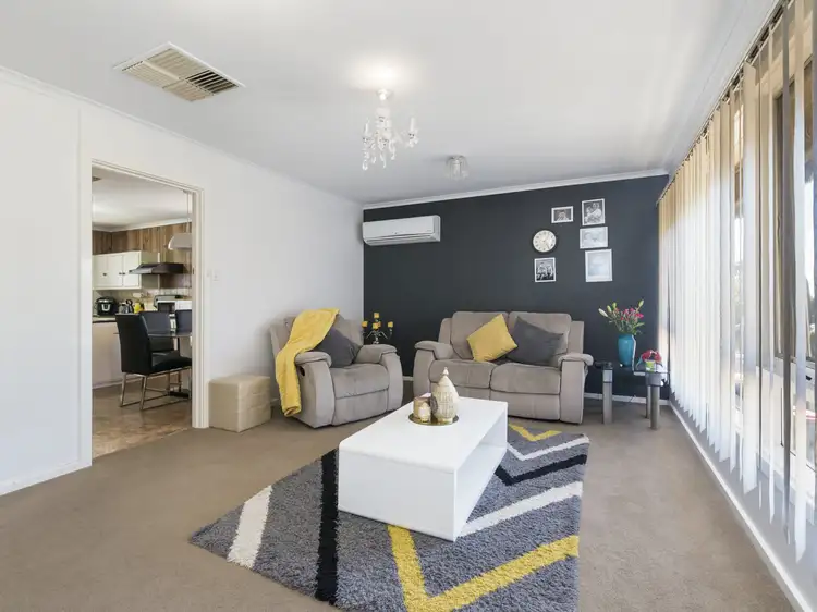 43 Nurrowin Drive