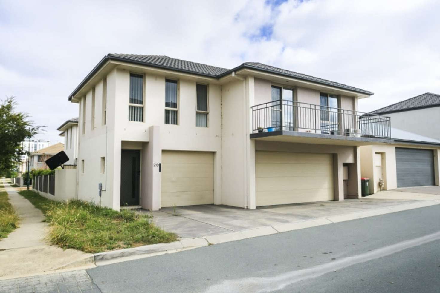 Main view of Homely unit listing, 2/19 Devlin Street, Gungahlin ACT 2912