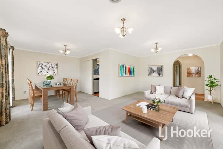 Fourth view of Homely house listing, 8 Mcgill Court, Pakenham VIC 3810