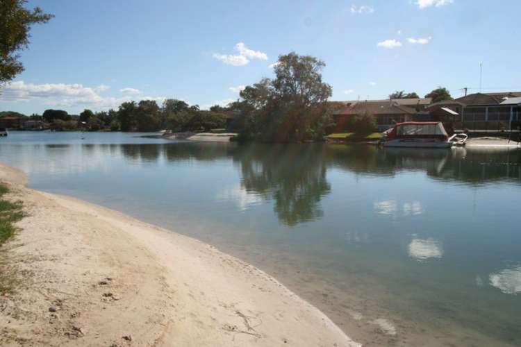 Main view of Homely semiDetached listing, 2/15 Wyuna Road, Tweed Heads NSW 2485