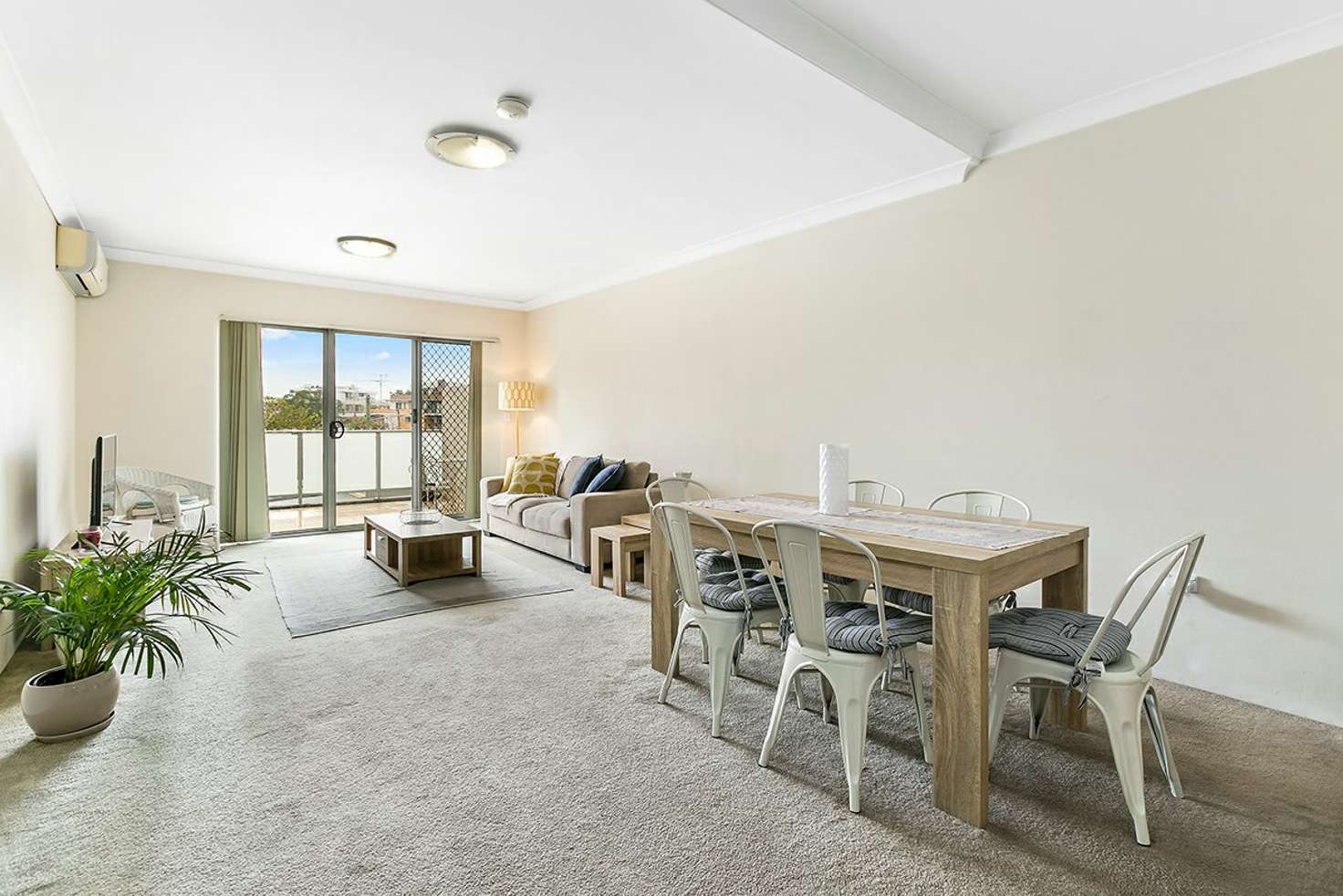 Main view of Homely unit listing, 11/24-30 Gladstone Street, Kogarah NSW 2217