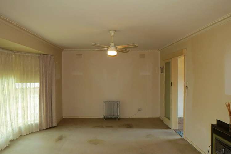 Second view of Homely house listing, 27 Goold Street, Bairnsdale VIC 3875