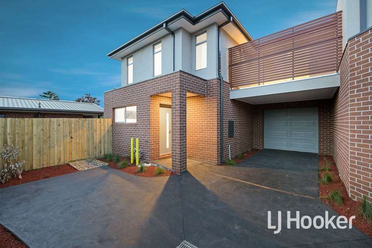 Main view of Homely townhouse listing, 4/6 Robert Street, Dandenong VIC 3175