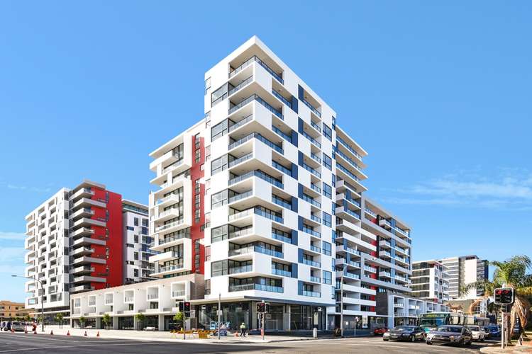 Main view of Homely unit listing, C605/28 Burelli Street, Wollongong NSW 2500