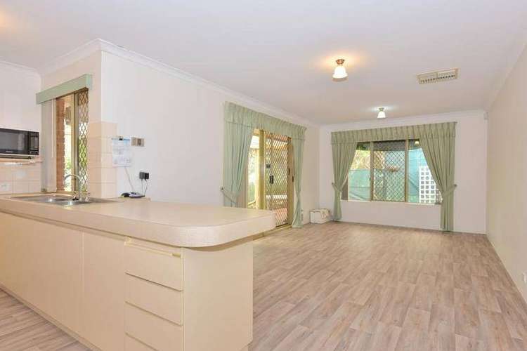 Fifth view of Homely unit listing, 4/8 Turf Court, Greenmount WA 6056