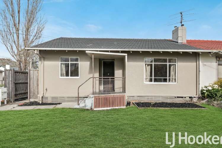 Second view of Homely house listing, 32 Oak Avenue, Doveton VIC 3177