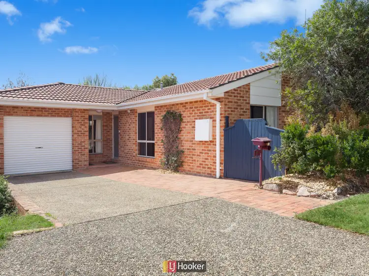 9 Finey Close, Dunlop ACT 2615