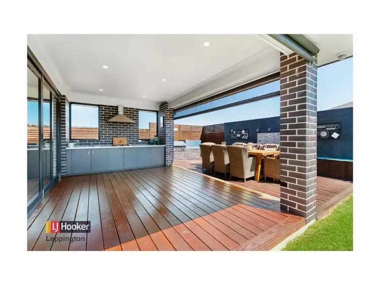10 Eaglerange Avenue, Gledswood Hills NSW 2557