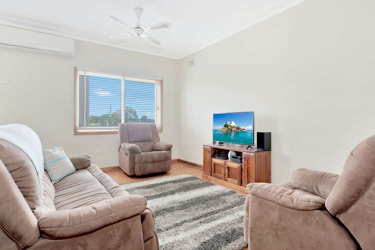 Second view of Homely house listing, 10 Lucy St, Kingswood NSW 2747