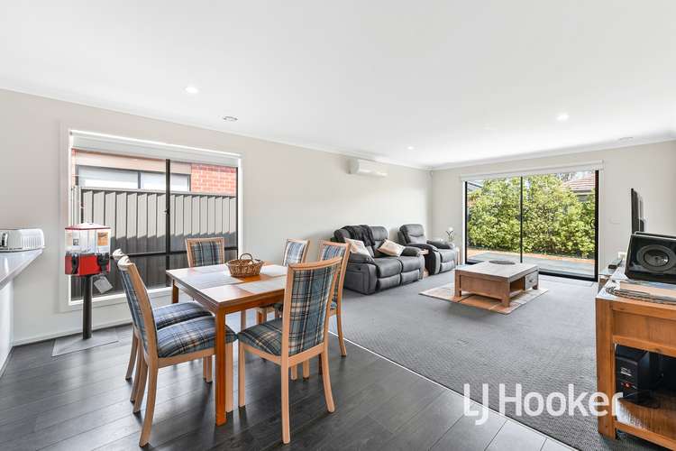 Fifth view of Homely house listing, 10 Hestia Avenue, Cranbourne West VIC 3977
