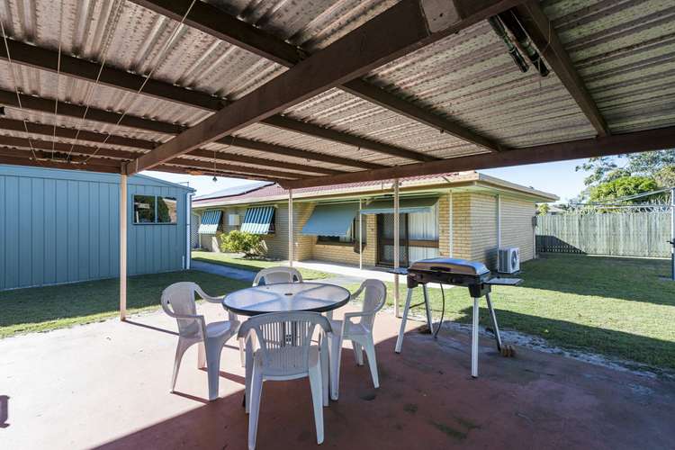 Unit 2/19 Ballanda Crescent, Iluka NSW 2466