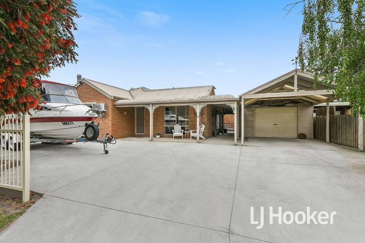 41 Holbourne Drive, Junction Village VIC 3977