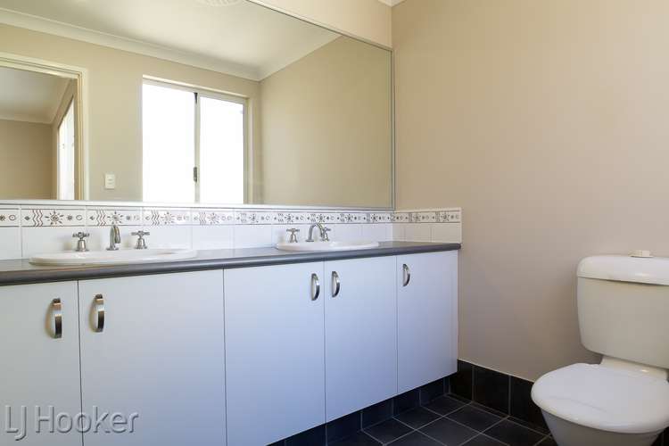 Sixth view of Homely unit listing, 1/5 Crusoe Link, Secret Harbour WA 6173