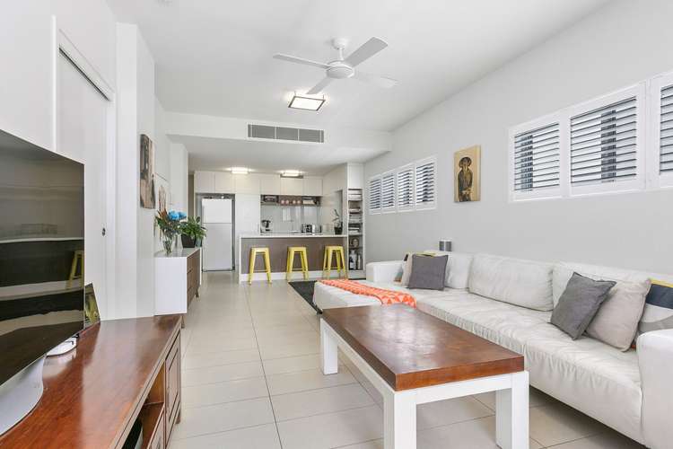 Main view of Homely unit listing, 11/15 Barramul Street, Bulimba QLD 4171