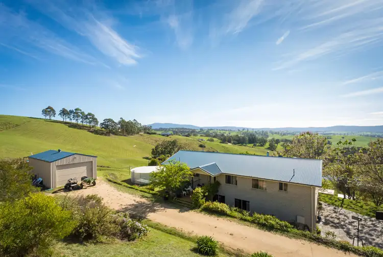 42 Mount Pleasant Road, Bega NSW 2550