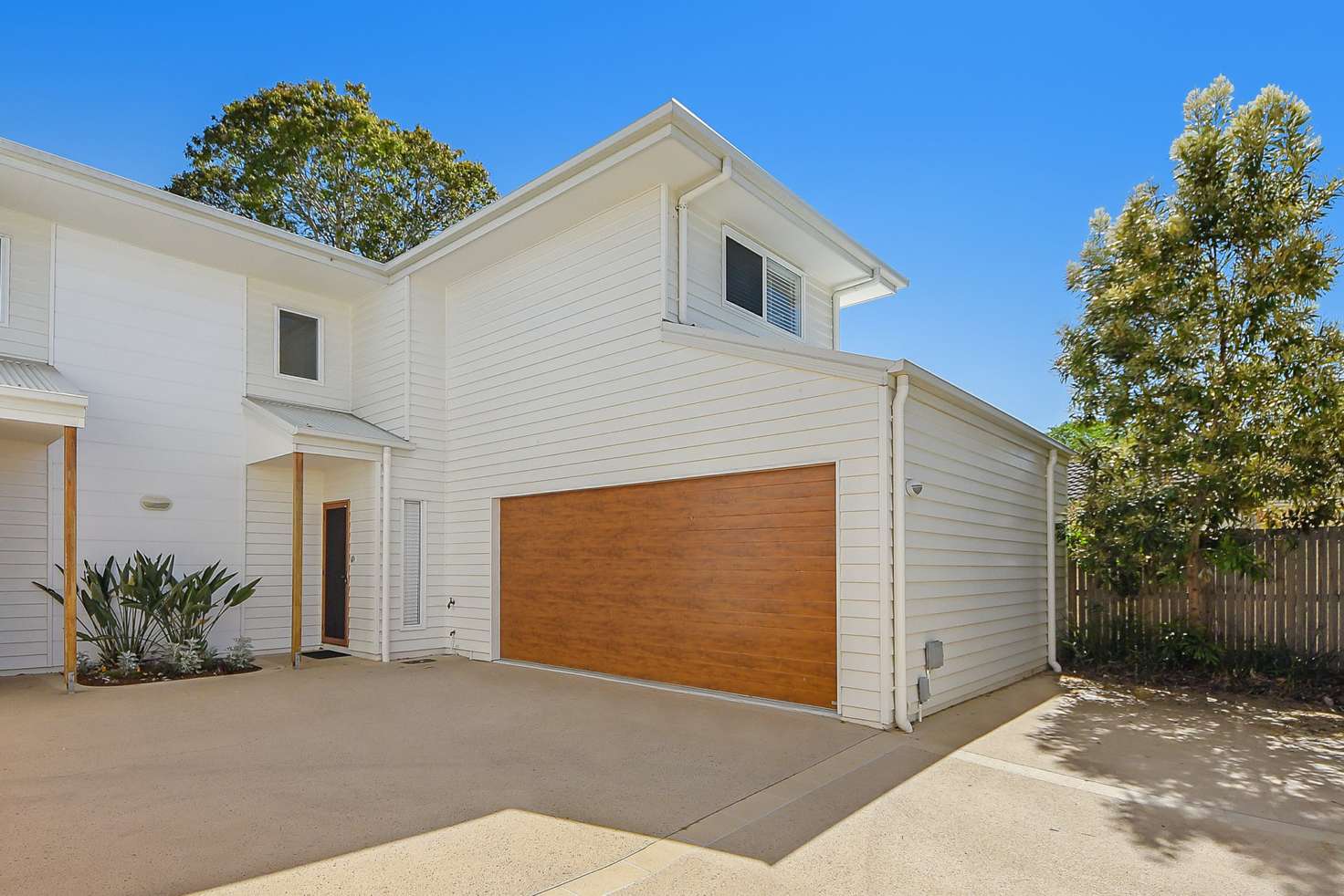 Main view of Homely townhouse listing, 4/115 Edmondstone Street, Newmarket QLD 4051