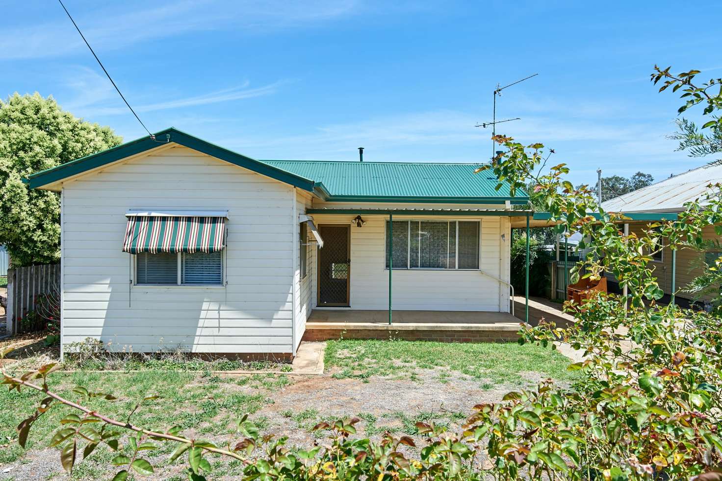 Main view of Homely house listing, 14 Gowrie Parade, Mount Austin NSW 2650