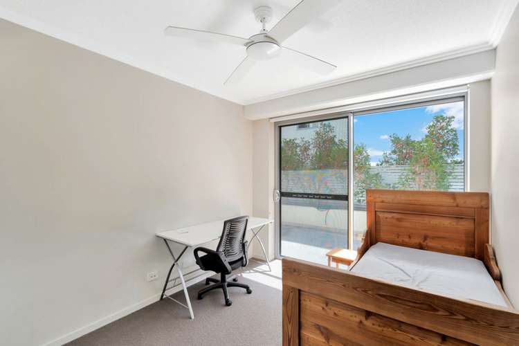 Sixth view of Homely apartment listing, 4 Horizon/154 Musgrave Avenue, Southport QLD 4215