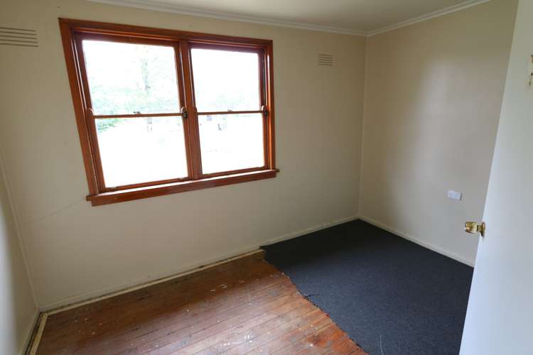 Fifth view of Homely house listing, 185 Fernleigh Road, Ashmont NSW 2650