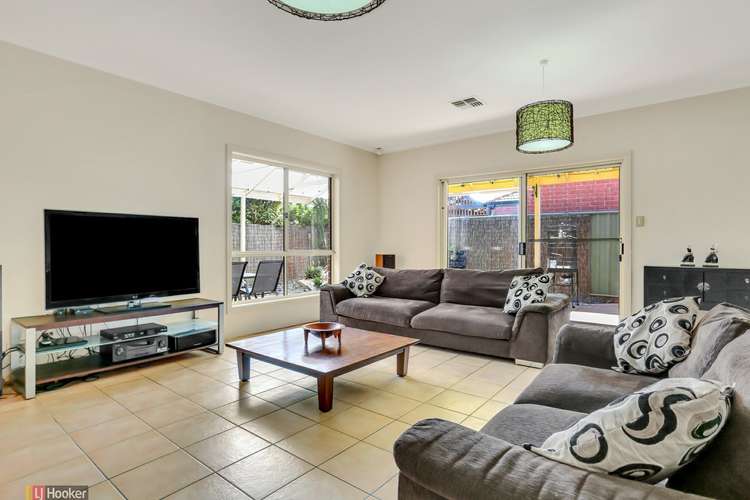 Fourth view of Homely house listing, 2 Greenleaf Court, Mawson Lakes SA 5095