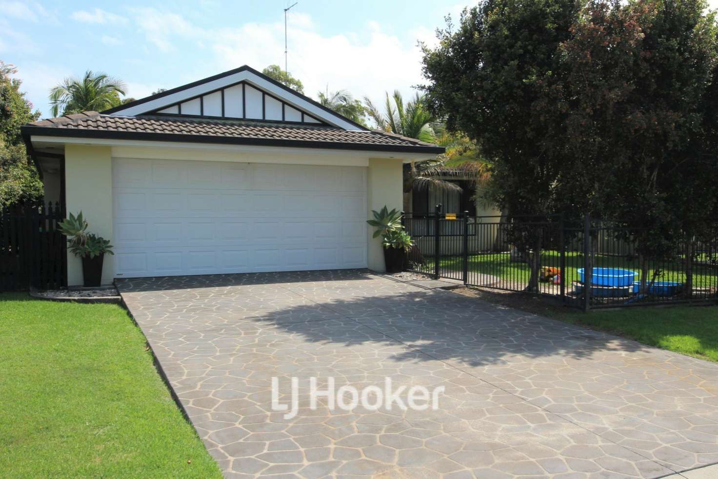 Main view of Homely house listing, 6 Devoy Place, Hallidays Point NSW 2430