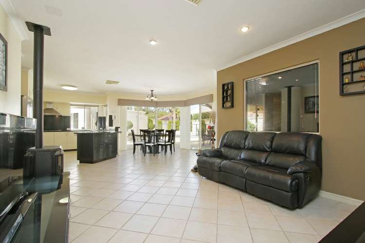 Fifth view of Homely house listing, 10 Prior Close, Canning Vale WA 6155