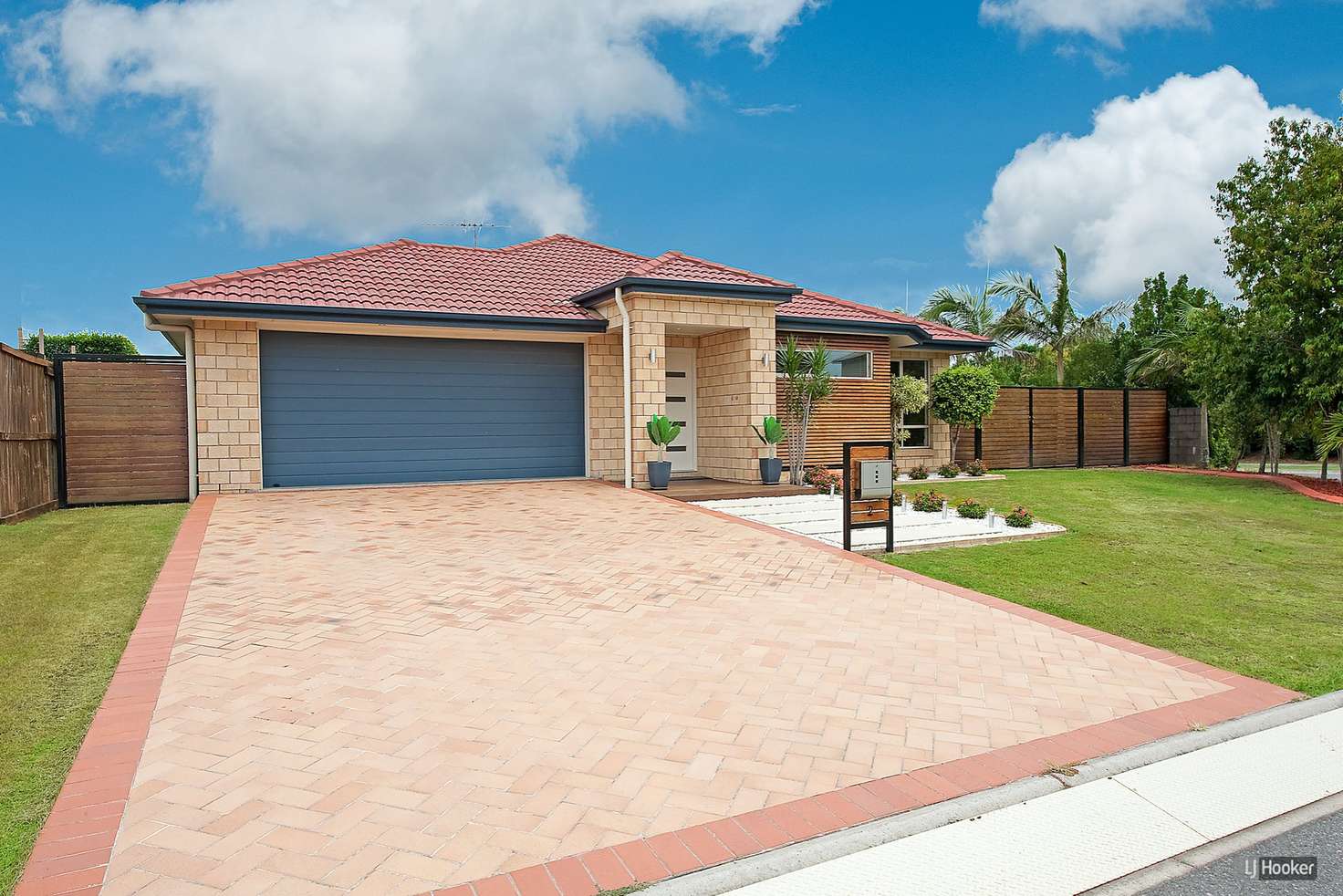 Main view of Homely house listing, 2 Lanagan Circuit, North Lakes QLD 4509