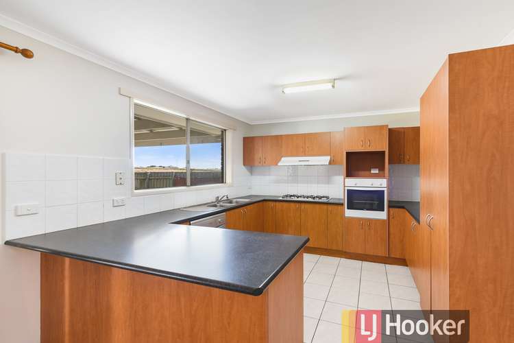 Fourth view of Homely house listing, 5 Roebourne Mews, Cranbourne East VIC 3977