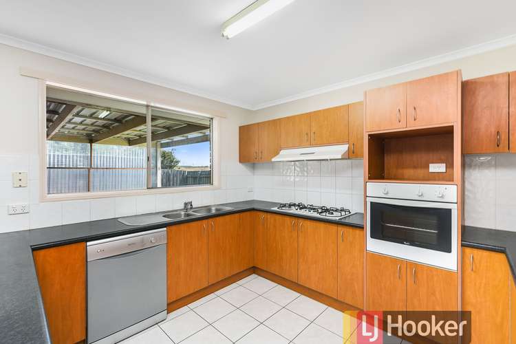 Fifth view of Homely house listing, 5 Roebourne Mews, Cranbourne East VIC 3977