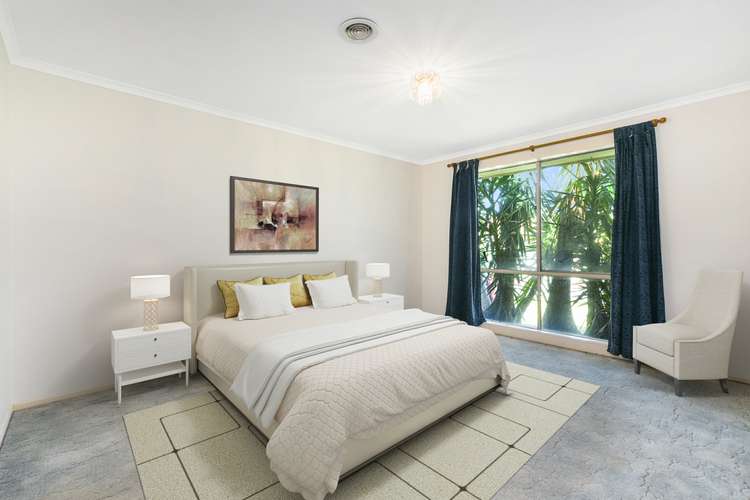 Seventh view of Homely house listing, 5 Roebourne Mews, Cranbourne East VIC 3977