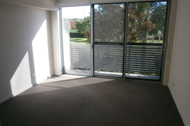 Fifth view of Homely apartment listing, 4 Cirrus/154 Musgrave Avenue, Southport QLD 4215
