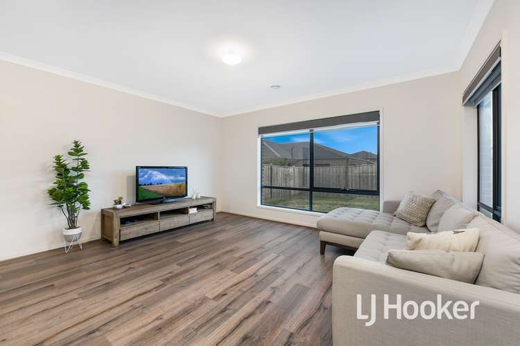 Sixth view of Homely house listing, 18 Harper Crescent, Cranbourne West VIC 3977