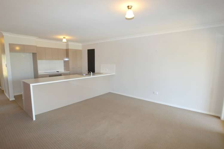 Third view of Homely semiDetached listing, 2/10 West Street, Greta NSW 2334