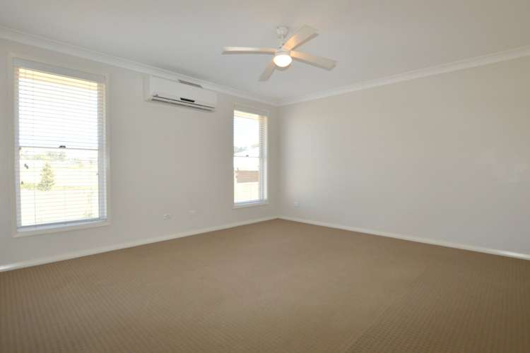 Fourth view of Homely semiDetached listing, 2/10 West Street, Greta NSW 2334