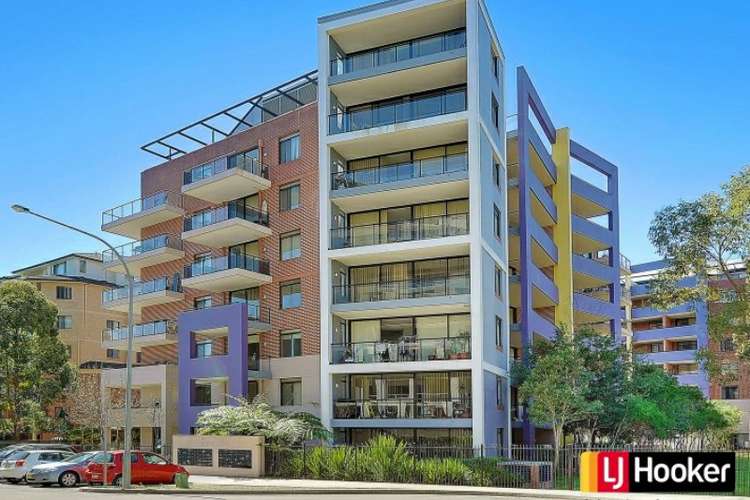 Main view of Homely unit listing, 2304/32-36 Orara Street, Waitara NSW 2077