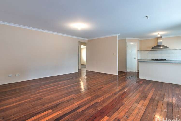 Fifth view of Homely house listing, 2/89 Walpole Street, St James WA 6102