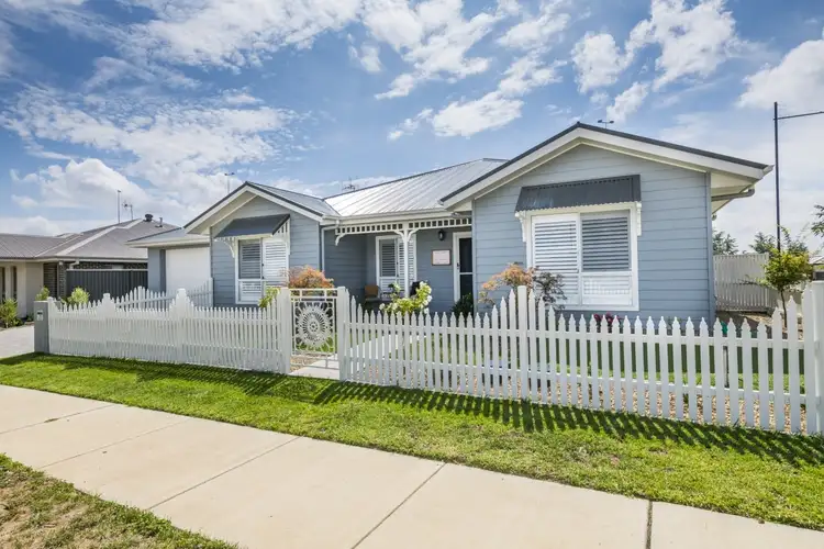 21 Nellie Street, Googong NSW 2620