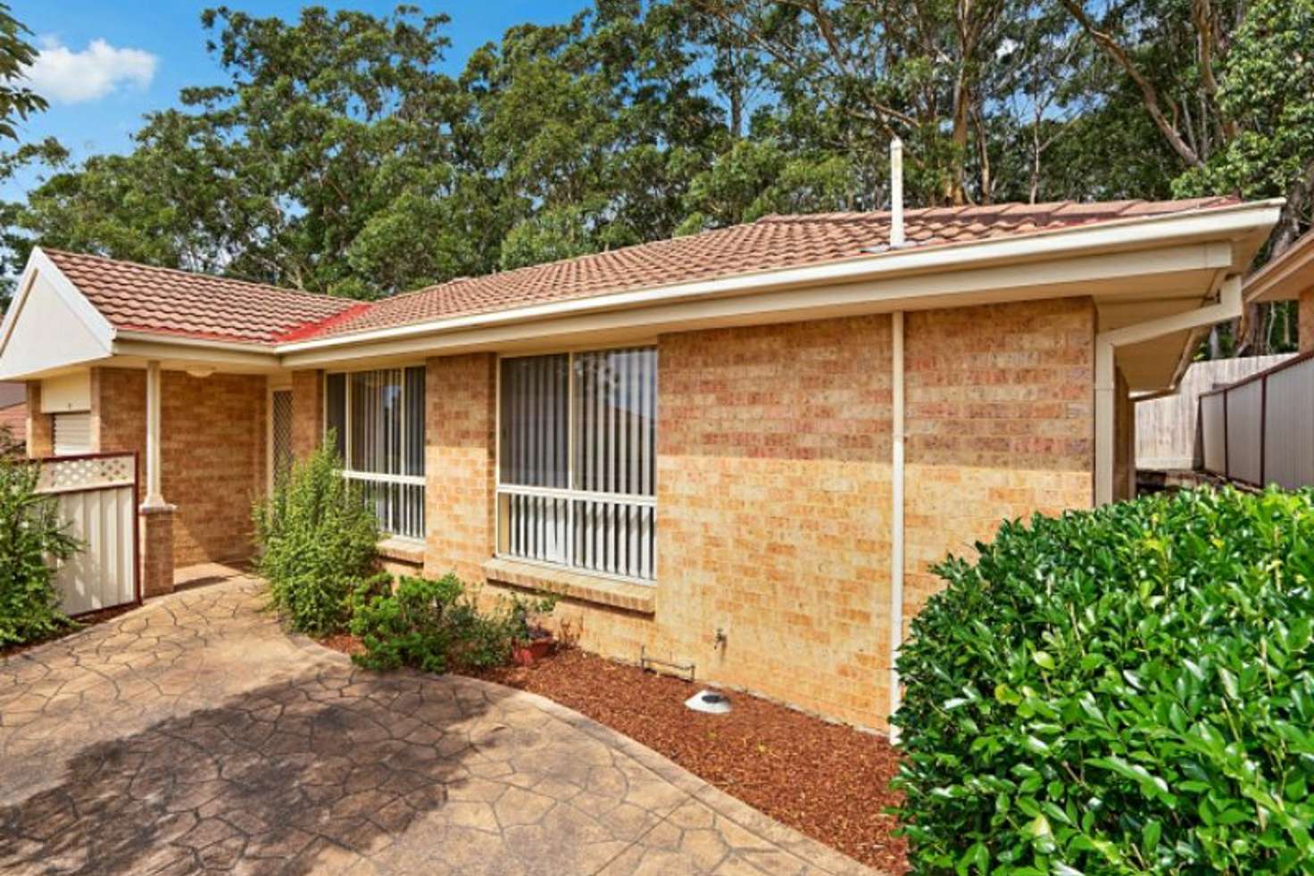Main view of Homely villa listing, 17/2 Hillview Crescent, Tuggerah NSW 2259