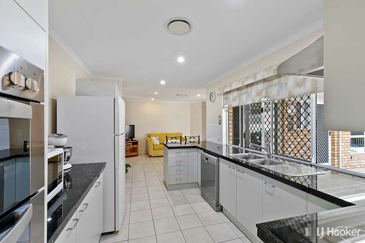 Third view of Homely house listing, 8 Lauren Court, Birkdale QLD 4159