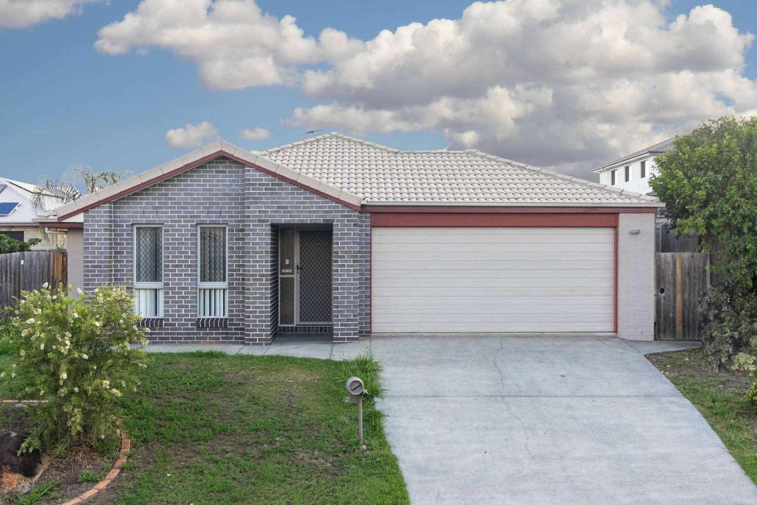Main view of Homely house listing, 4 Tranquil Street, Hillcrest QLD 4118